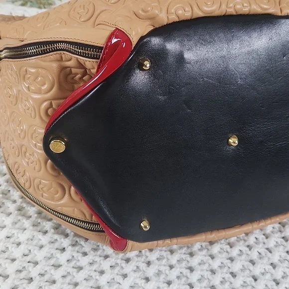 Marino Orlandi backpack or shoulder bag Huge-os with gold hardware - Picture 6 of 11